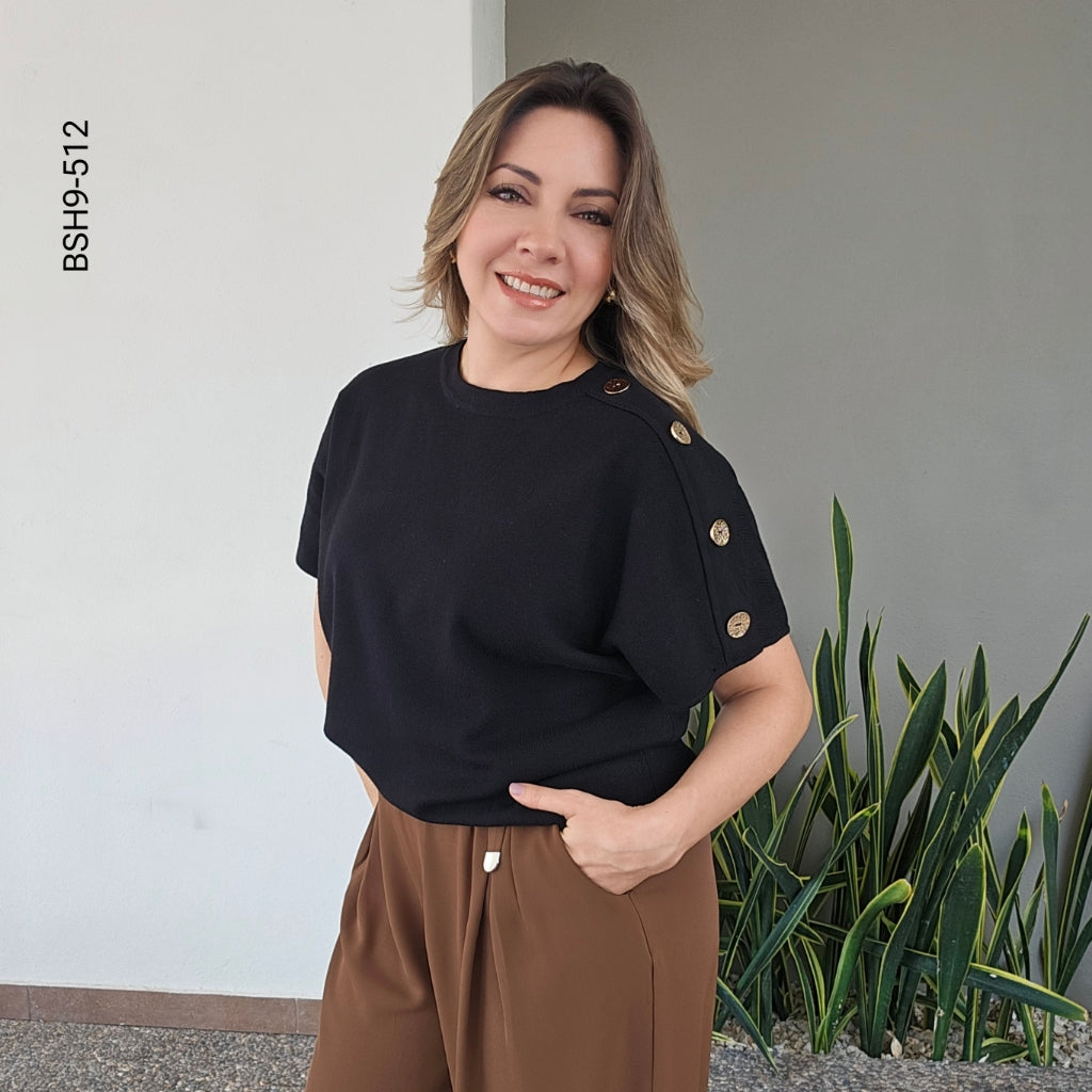 Blusa con Detalles de Botones en Hombro I 512