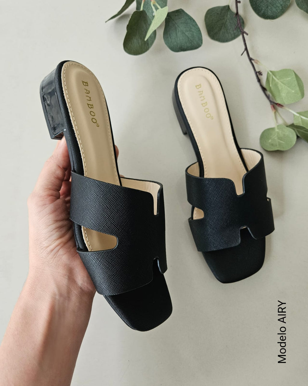 Sandalia tipo mule tacón bajo AIRY