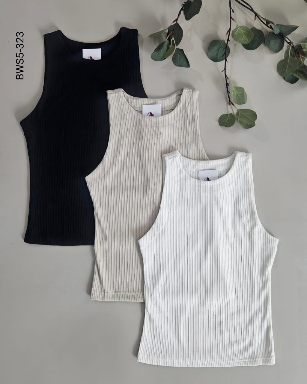 Blusa tank top sin mangas  E 323