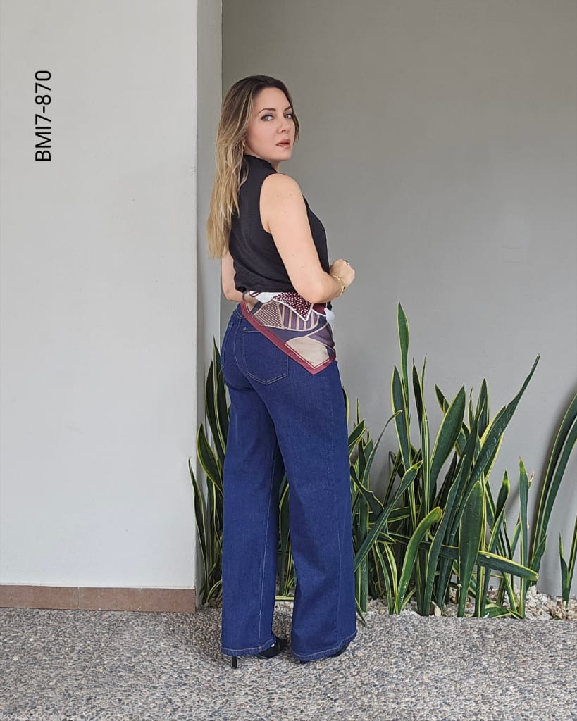 Blusa cuello V sin mangas G 870