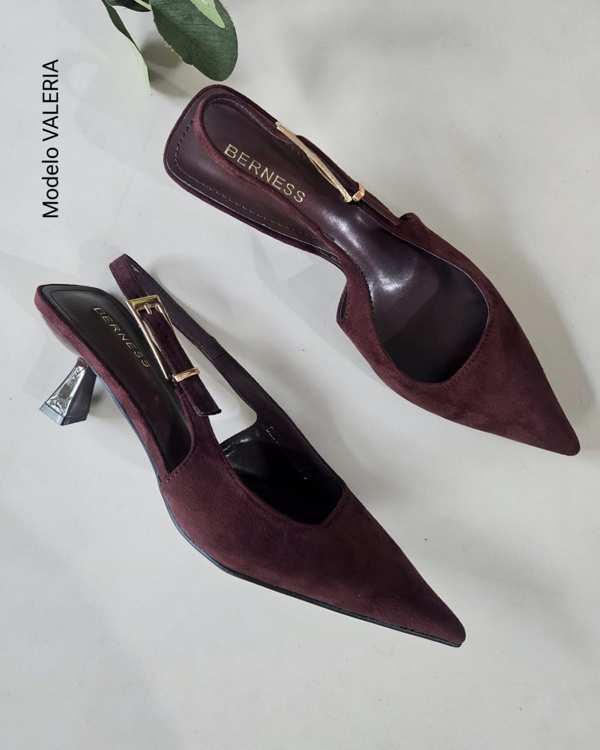 Zapatilla de punta y tacón bajo VALERIA