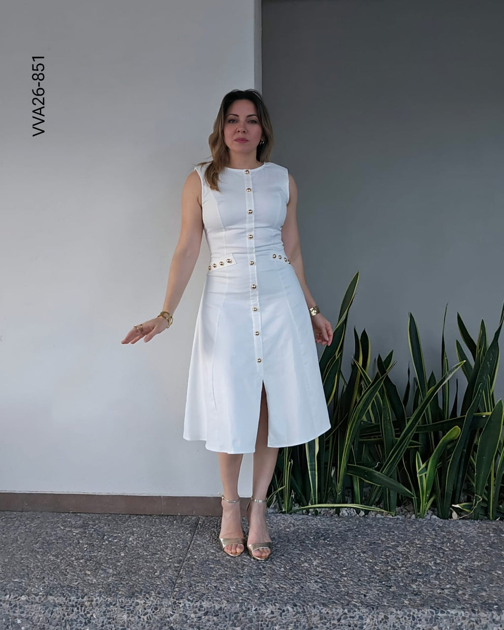 Vestido de mezclilla con botones dorados Z 851