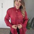 Blusa camisera translúcida con botones artesanales K 943